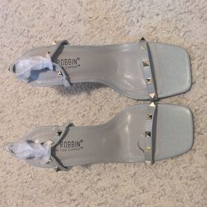 Cape Robbin - Size 6.5 - Gray Heels Sandals - Brand New